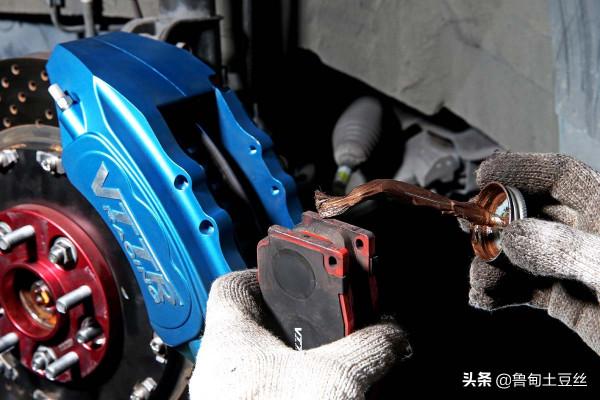 「轂銳馳」多活塞卡鉗安裝15大步驟任何細節都不能馬虎