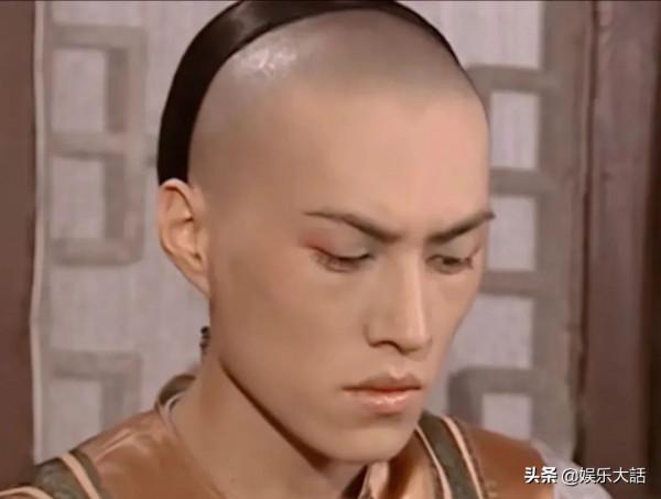 年輕時一般,年紀大了卻越來越帥,這5位男星,贏在了人生下半場 年輕時一般,年紀大了卻越來越帥,這5位男星,贏在了人生下半場