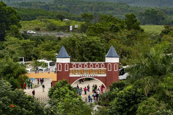 海南：一個美麗的夢幻香山芳香文化園