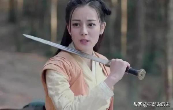 郎中救了一個女子，致使全家死亡！和尚送她黃瓜，女子揮淚自殺