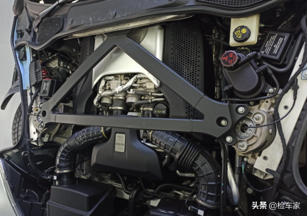 小姐姐放棄蘭博基尼EVO，花210萬買這輛英國超跑的原因十分單純