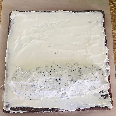 幾分鐘搞定奧利奧颶風蛋糕卷，一步就搞定