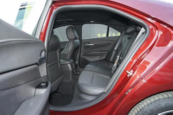 同級別唯一2.0T+後驅佈局,凱迪拉克CT4到底適不適合年輕人? 同級別唯一2.0T+後驅佈局,凱迪拉克CT4到底適不適合年輕人?