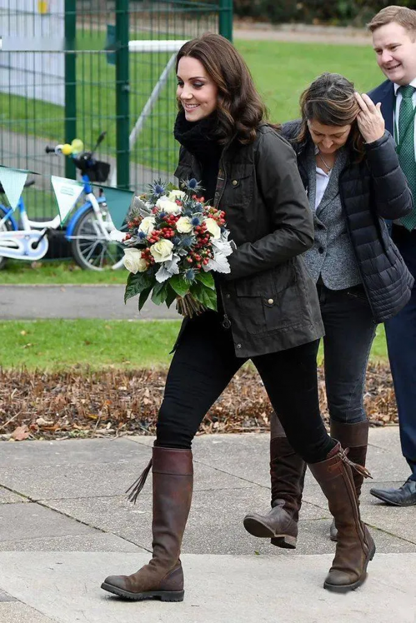 滿櫃衣服卻總覺得沒衣穿？一到換季就發愁？不如試試這3招