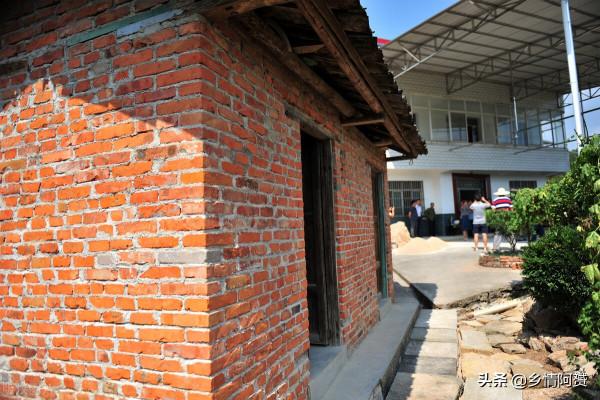 農村泥瓦匠說“農房改造儘量少用地板磚”，為什麼