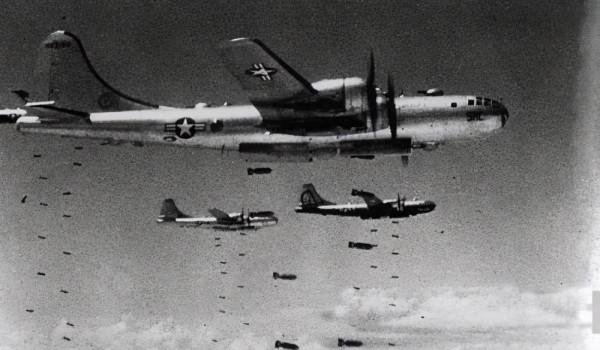 17歲的志願軍戰士，提著一籃子手榴彈，獨自夜襲美騎一師