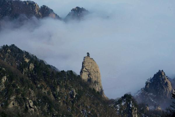 闔家團圓幸福年，堯山之巔鬧元宵