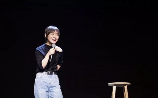 思文離婚後,每月花3萬6租房,花10分鐘買房,有錢又單身真好 思文離婚後,每月花3萬6租房,花10分鐘買房,有錢又單身真好