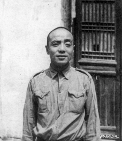 他離開軍隊三十多年,主持軍隊有顧慮,鄧小平:有什麼好怕的 他離開軍隊三十多年,主持軍隊有顧慮,鄧小平:有什麼好怕的