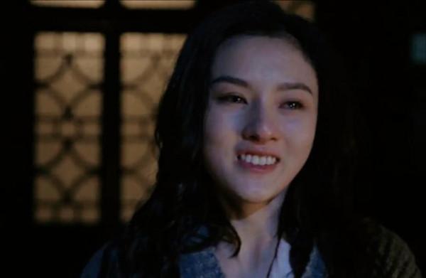 95花都陸陸續續有代表作了，怎麼就“國民閨女”關曉彤跑偏了？