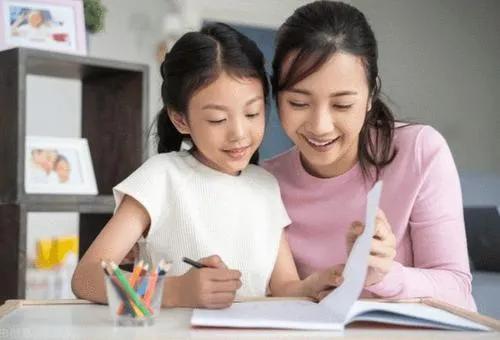 孩子老是磨蹭拖延,怎麼辦?三個技巧幫他變得自律 孩子老是磨蹭拖延,怎麼辦?三個技巧幫他變得自律