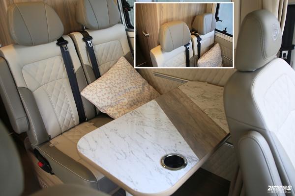 一家三口旅居首選B型房車！全車軟包功能完善！實拍金冠賓歌B500