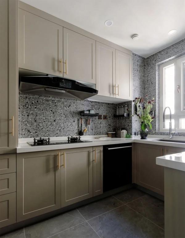 110㎡復古混搭三居，每個視角都美如畫，在家分分鐘被治癒