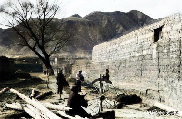 民國時期的陝西咸陽,老鐘樓高高矗立,鳳凰臺古色古香 民國時期的陝西咸陽,老鐘樓高高矗立,鳳凰臺古色古香