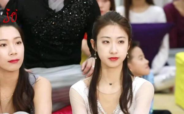 美貌與才華並存陳虹伊