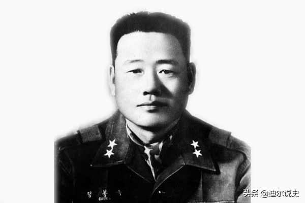 朝鮮戰爭初期，一名人民軍炮兵中校主動投敵，戰後成為韓軍師團長