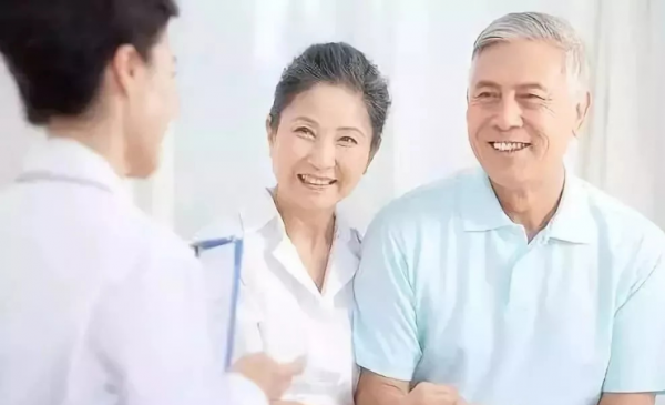 心臟不好的人難長壽？醫生提醒：做到這2點，活到九十九不是夢