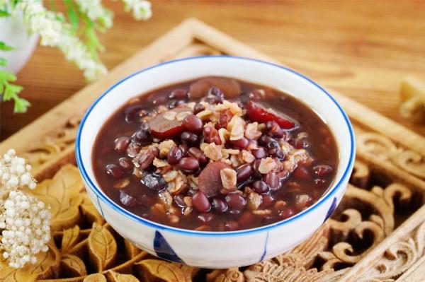 秋天,條件允許多熬“三寶粥”喝,粗糧細糧要會搭配,懂吃更健康 秋天,條件允許多熬“三寶粥”喝,粗糧細糧要會搭配,懂吃更健康