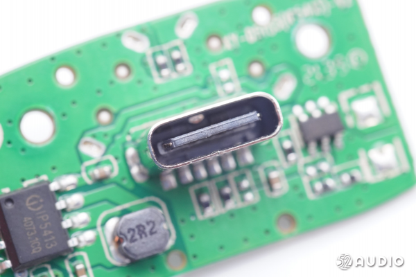 淺入耳式設計,5.1藍芽晶片,聯想thinkplus Liveods LP40拆解報告 淺入耳式設計,5.1藍芽晶片,聯想thinkplus Liveods LP40拆解報告