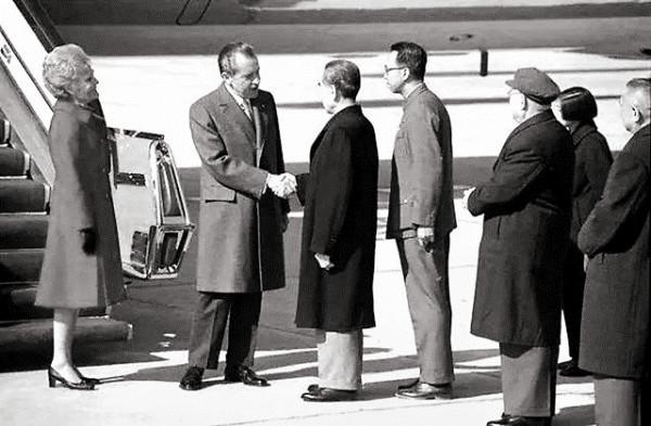 尼克松訪華,提醒毛主席“提防”蔣介石,毛主席聽完如何回應? 尼克松訪華,提醒毛主席“提防”蔣介石,毛主席聽完如何回應?