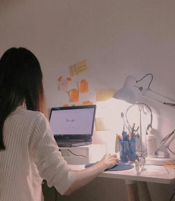 2021,越南普通老百姓的眾生相:失業,潦倒,返鄉,迷茫 2021,越南普通老百姓的眾生相:失業,潦倒,返鄉,迷茫