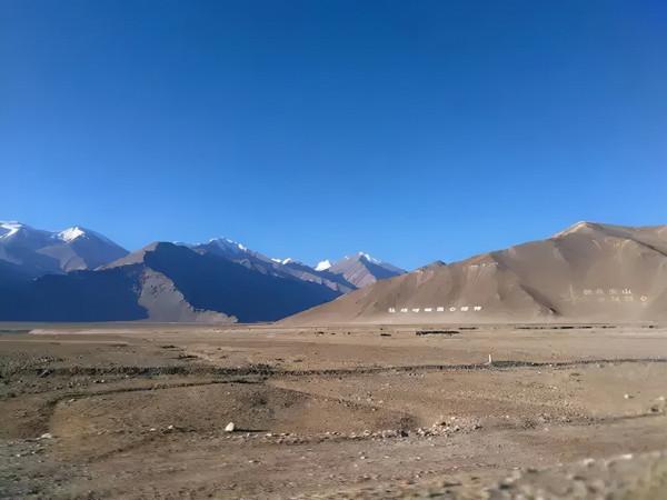 新疆風景最美的10條公路,你心動哪一條? 新疆風景最美的10條公路,你心動哪一條?