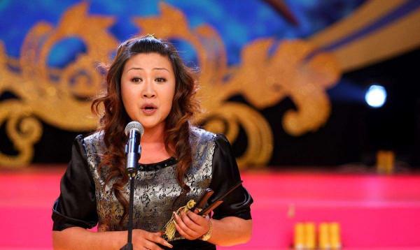 王惠：不顧反對嫁二婚郭德綱，今繼子成她驕傲，親兒子卻讓她苦惱