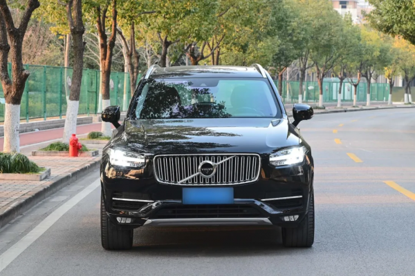 寶華韋健、空氣懸架，頂配二手XC90出類拔萃