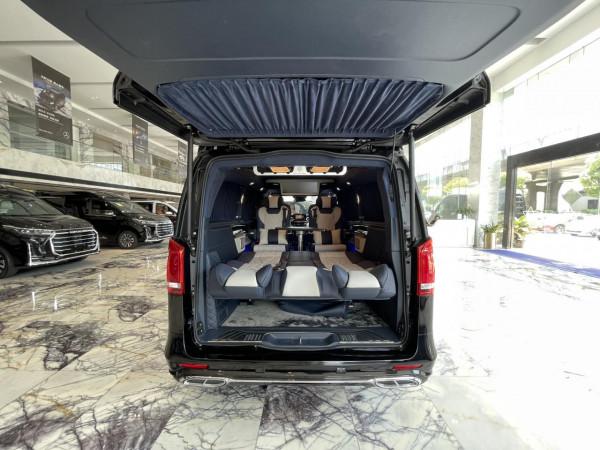 內外兼修的豪華定製賓士V260L豪華MPV 內外兼修的豪華定製賓士V260L豪華MPV