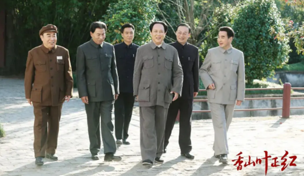 連毛主席登上《時代週刊》都還原一模一樣，這劇8個細節堪稱神蹟