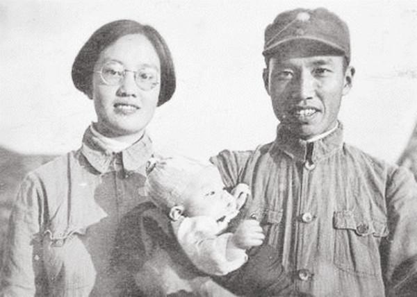 1952年,毛主席問:“左權的墓在哪裡” 1952年,毛主席問:“左權的墓在哪裡”