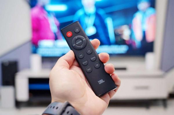 售價2999元,全面提升智慧電視音質,這次是JBL做得不錯 售價2999元,全面提升智慧電視音質,這次是JBL做得不錯
