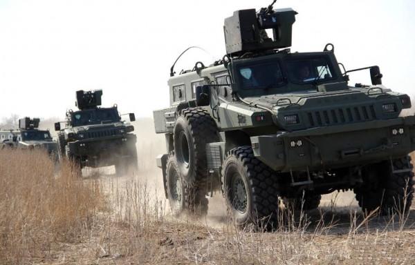 全球12種最強軍用越野車，這才是真正的“硬漢”