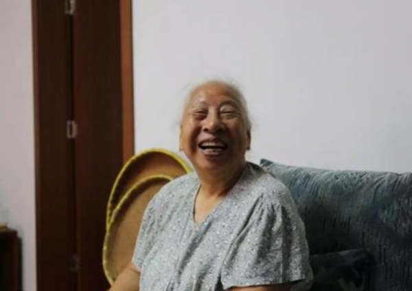 首顆原子彈基地的唯一私照:四位來自上海的姑娘,後來發展怎樣? 首顆原子彈基地的唯一私照:四位來自上海的姑娘,後來發展怎樣?