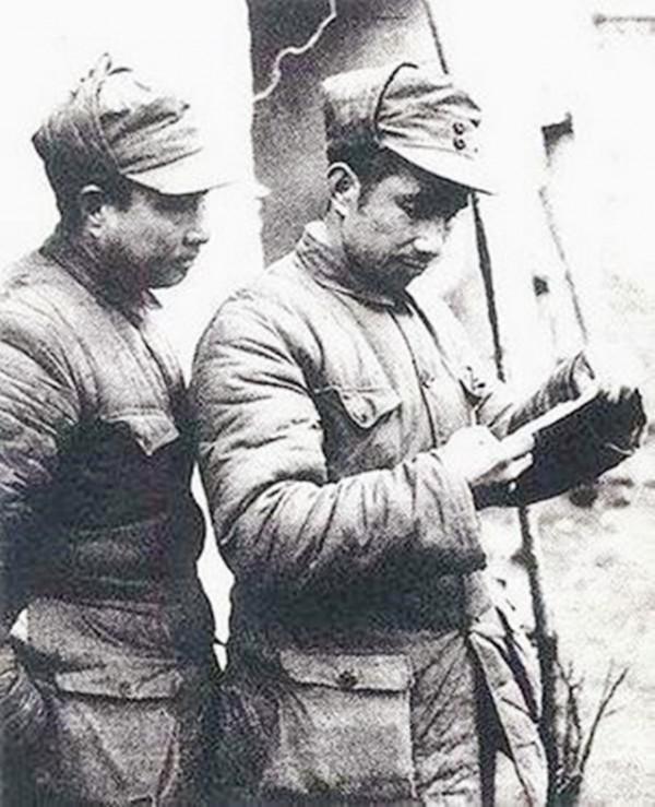 粟裕手下的連指導員，一槍沒開就活捉了千名敵軍，後成軍委副主席