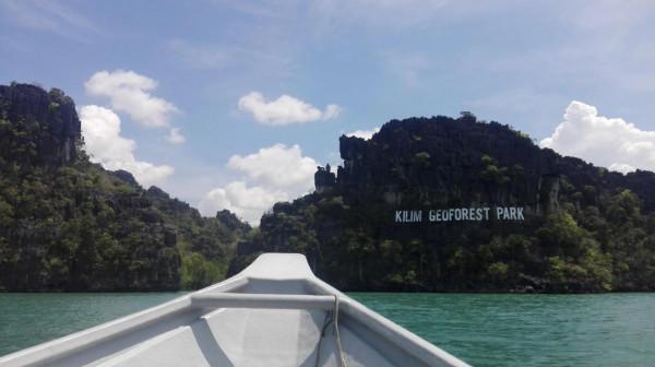 揭開面紗之蘭卡威，遙望天空之橋，探訪神秘島嶼與紅鷹的一場約會