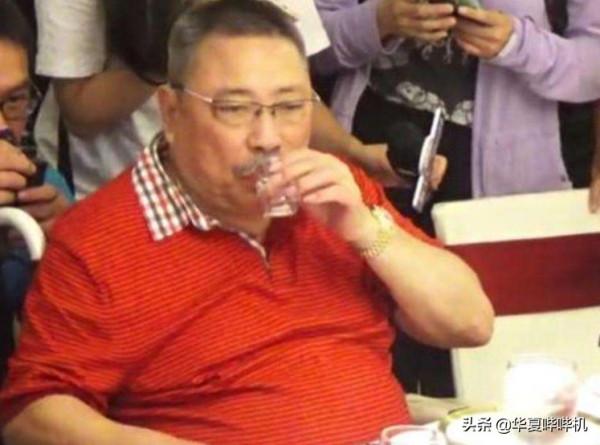 從江湖混混到影帝，&OpenCurlyDoubleQuote;雷老虎&rdquo;是如何做到的？