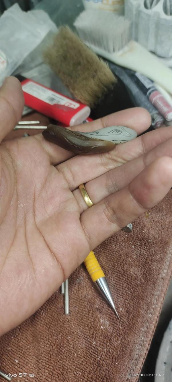 和田玉且末玉，小魚雕刻作品