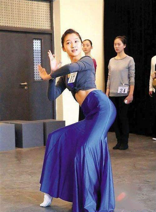 明星藝考路透:有人今昔無差別,有人直接換了臉,就因紅氣養人? 明星藝考路透:有人今昔無差別,有人直接換了臉,就因紅氣養人?