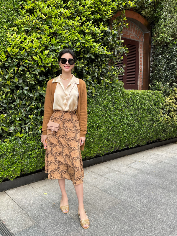 楊採鈺太會穿了，打扮知性大方不浮誇，法式情調很適合普通人借鑑