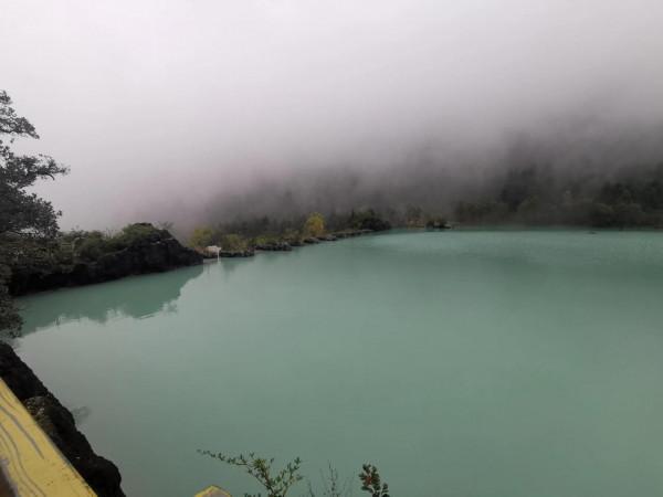 人間仙境——玉龍雪山之藍月谷