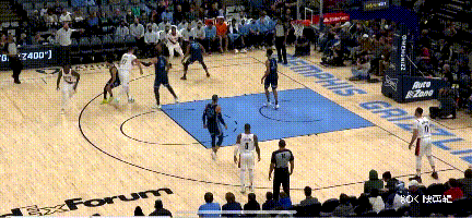 利拉德回暖,開拓者客場智取灰熊!灰熊成也勇猛,敗也勇猛 利拉德回暖,開拓者客場智取灰熊!灰熊成也勇猛,敗也勇猛