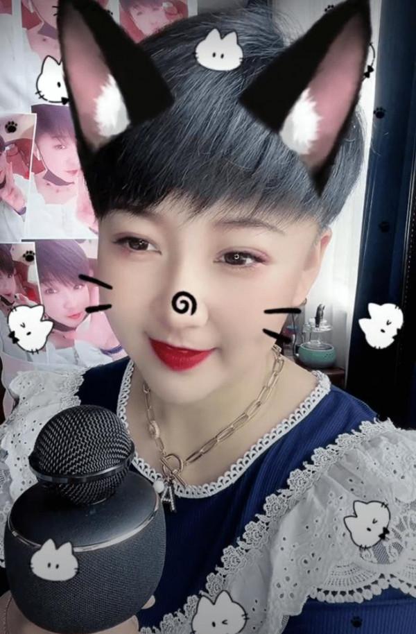 趙本山女徒弟胖丫，出獄後轉戰直播平臺，僅10個作品粉絲就破3萬