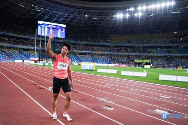 全運會男子百米大戰：蘇炳添9秒95摘金！謝震業銀牌