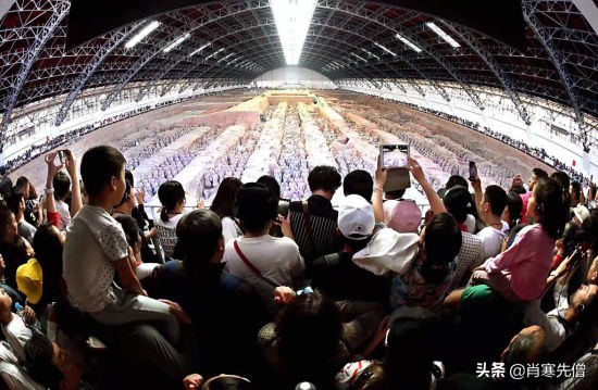 俄羅斯作家曼克托夫斯基：我，走遍亞洲諸國，卻被中國感動