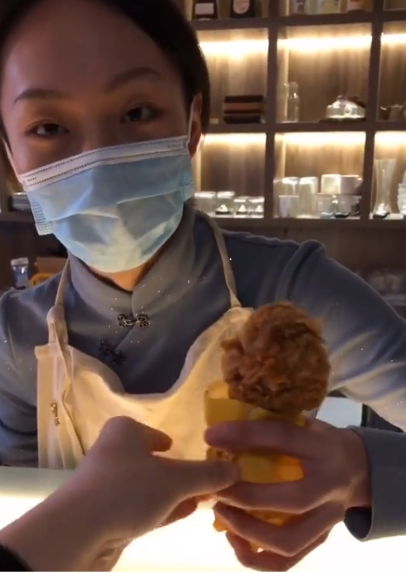 不帶貨不開小櫥窗，“貝勒爺”的清醒，扯下了多少網紅的遮羞布？