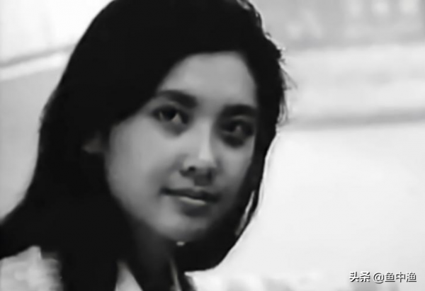 女兒國國王朱琳的紅塵痴纏,她真的入戲太深,為徐少華孤苦一生嗎 女兒國國王朱琳的紅塵痴纏,她真的入戲太深,為徐少華孤苦一生嗎