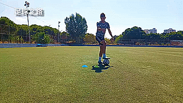 10個經典1v1過人技巧教學 10個經典1v1過人技巧教學