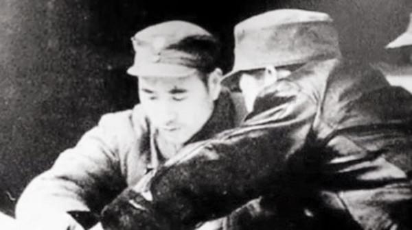 母親死前比劃兩個手指頭，林彪含淚寫下悼母詩，朱德看後哀聲長嘆