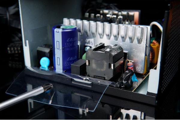 入門新生軍，九州風神PM500D金牌電源拆解評測